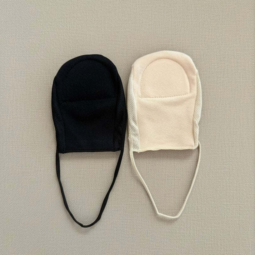 Coussinet avant-pied intégré pour plus de confort, socquettes noir et beige
